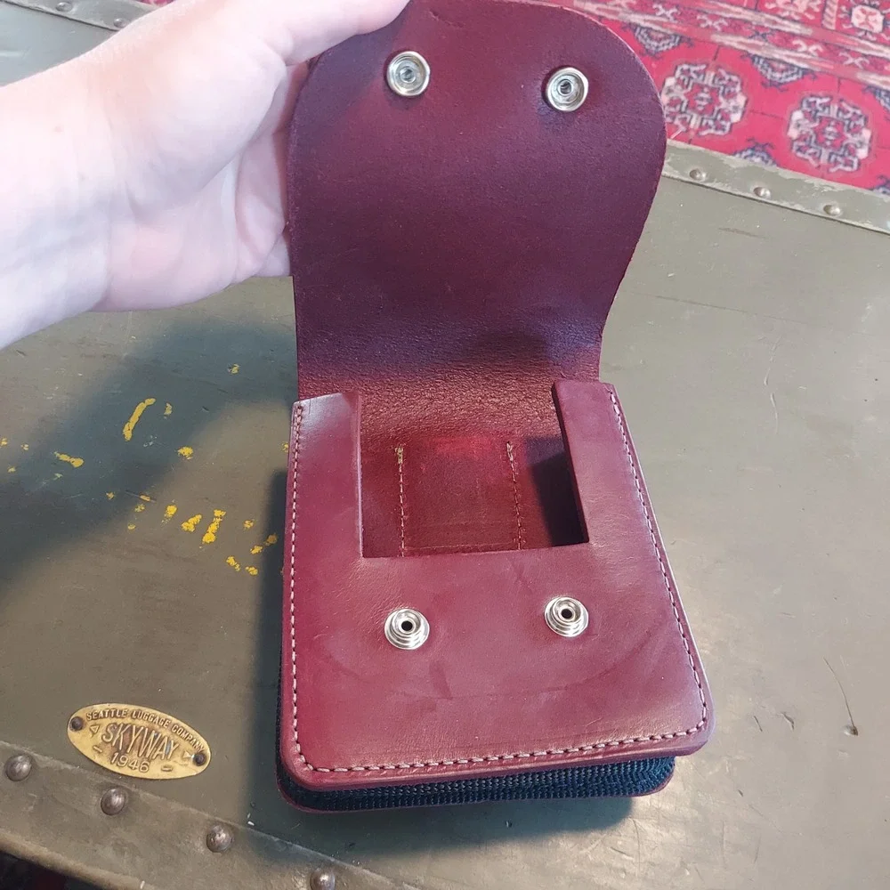 NRA Genuine Leather Belt Holster Pouch Burgundy Made in USA 548BRNSM-NRA 7x5